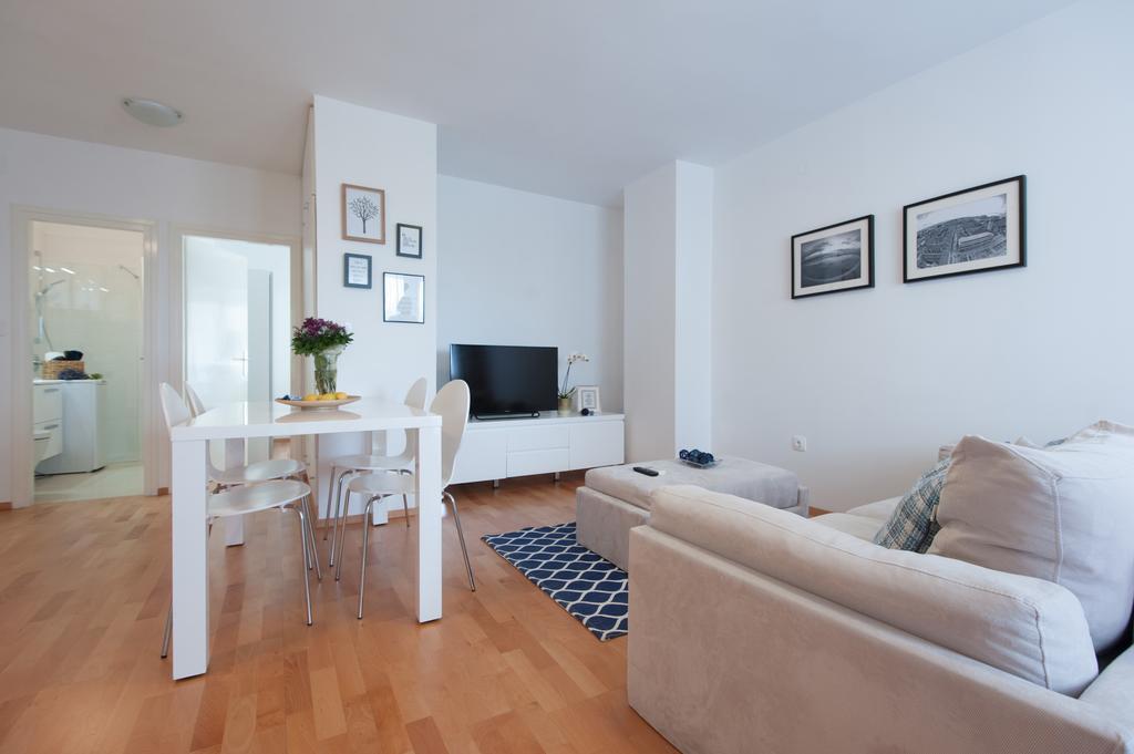 Charming Maraska Apartment Zadar Bagian luar foto
