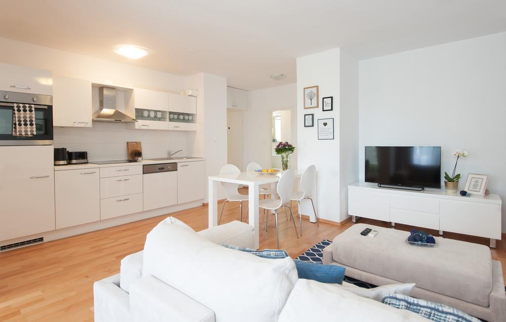 Charming Maraska Apartment Zadar Bagian luar foto